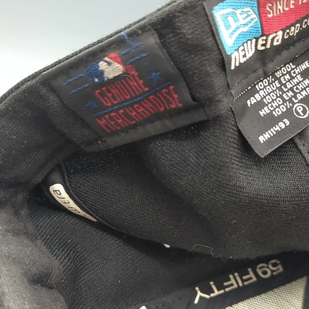 New Era 59FIFTY Atlanta Braves Fitted Hat 100% Wool Black Purple Piping 7 3/8